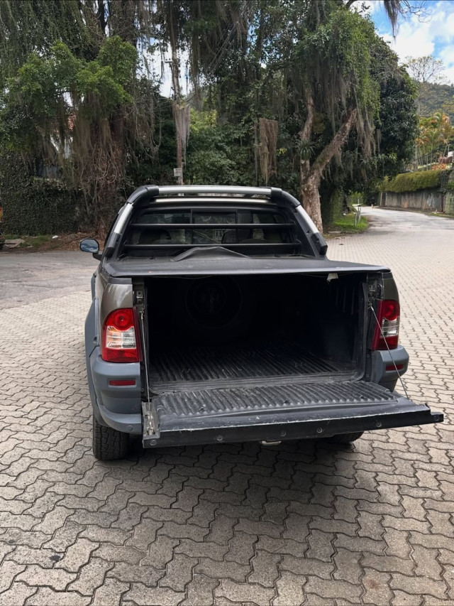 FIAT STRADA ADVENTURE 1.4 CD COMPLETO