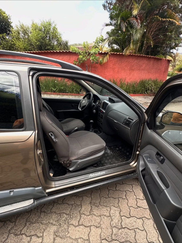 FIAT STRADA ADVENTURE 1.4 CD COMPLETO