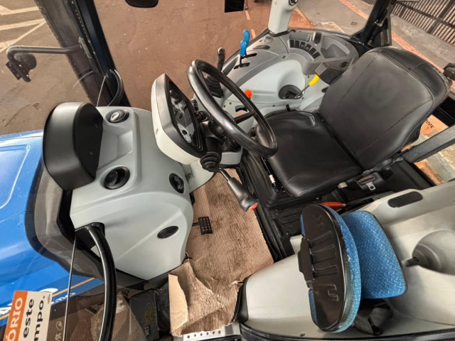 NEW HOLLAND T6.110  2016