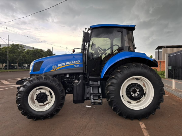 NEW HOLLAND T6.110  2016